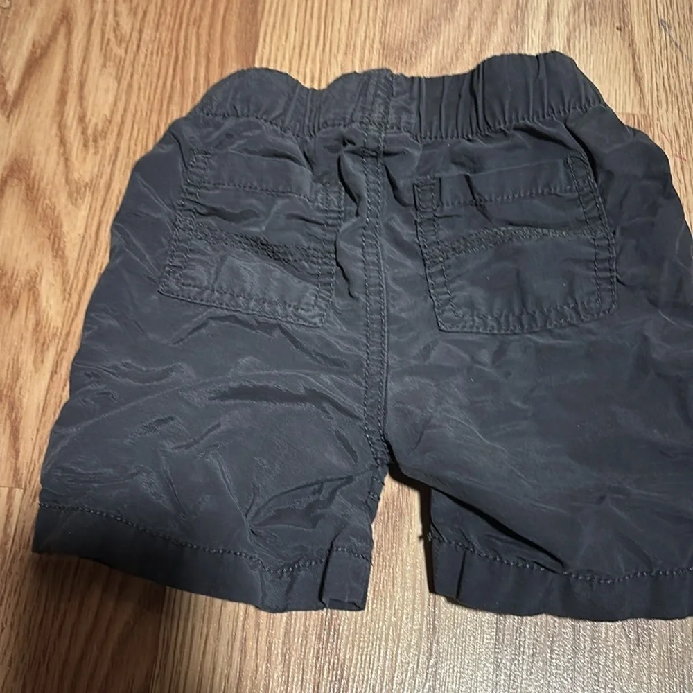 Dark gray 2T cargo kids shorts- comfortable and perfect for the summer play!